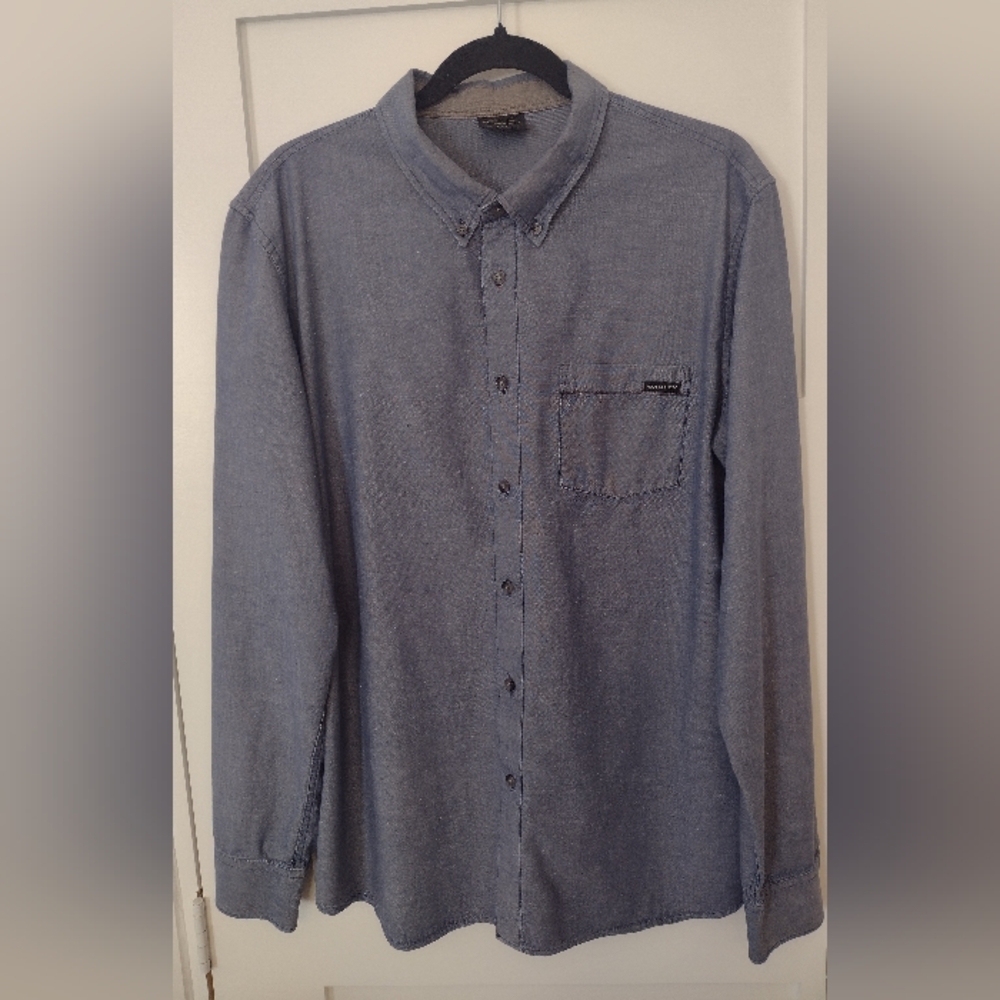 Oakley Men's Button Down Shirt